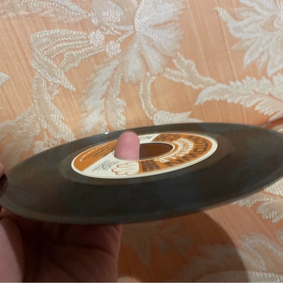 🎶 Vintage The Supremes 1975 Motown Yesteryear Series Diana Ross Vinyl 45 🎶 - Picture 6 of 7